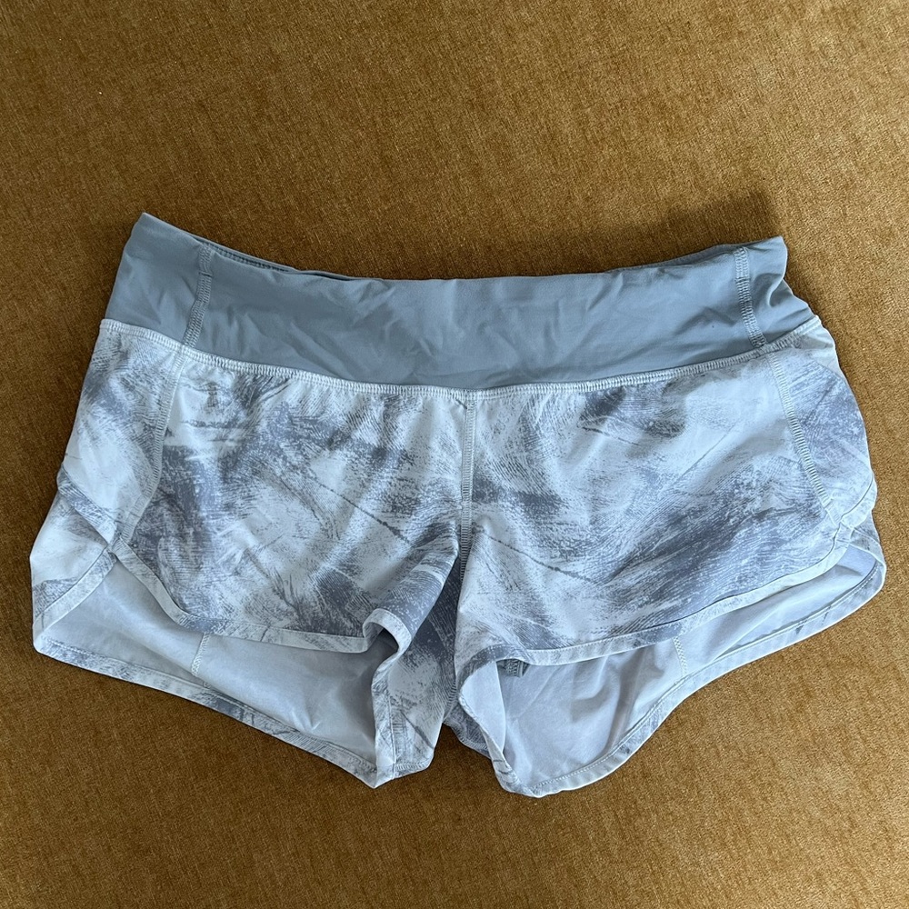 Lululemon 6 Speed Up Low-Rise Lined Short